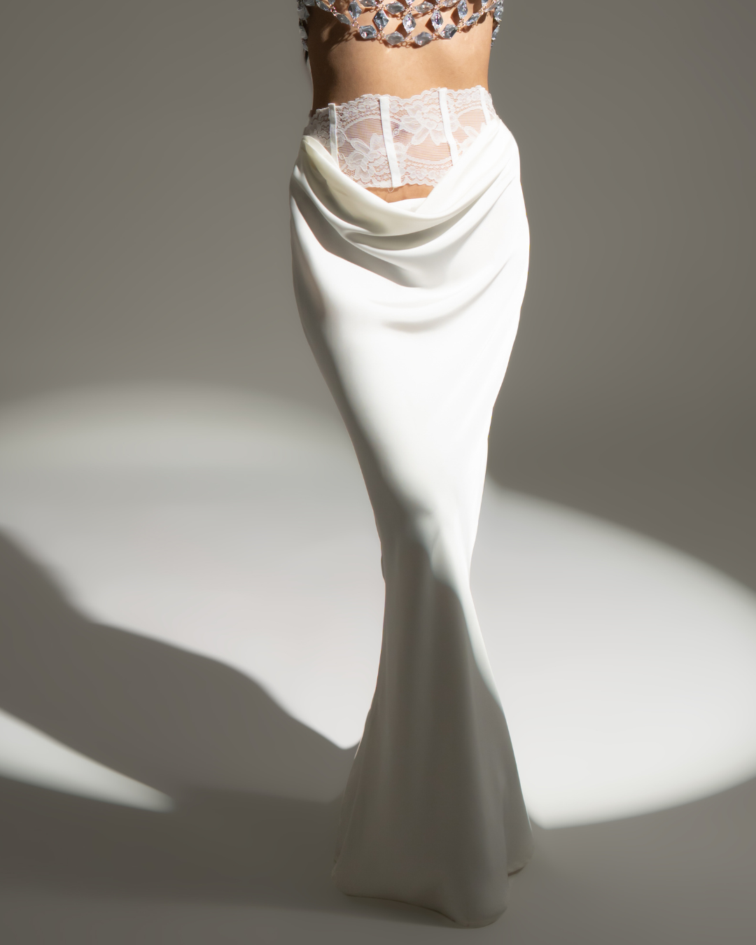 GUILTY WHITE SKIRT